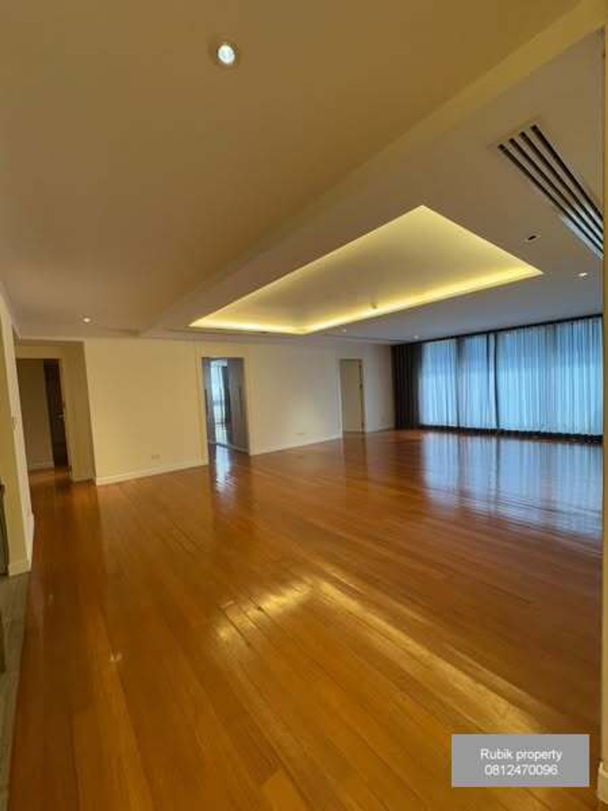 ขายคอนโดสุขุมวิท อโศก ทองหล่อ : 🌟 Luxury Penthouse For Sales – La Citta Thonglor (RB902)