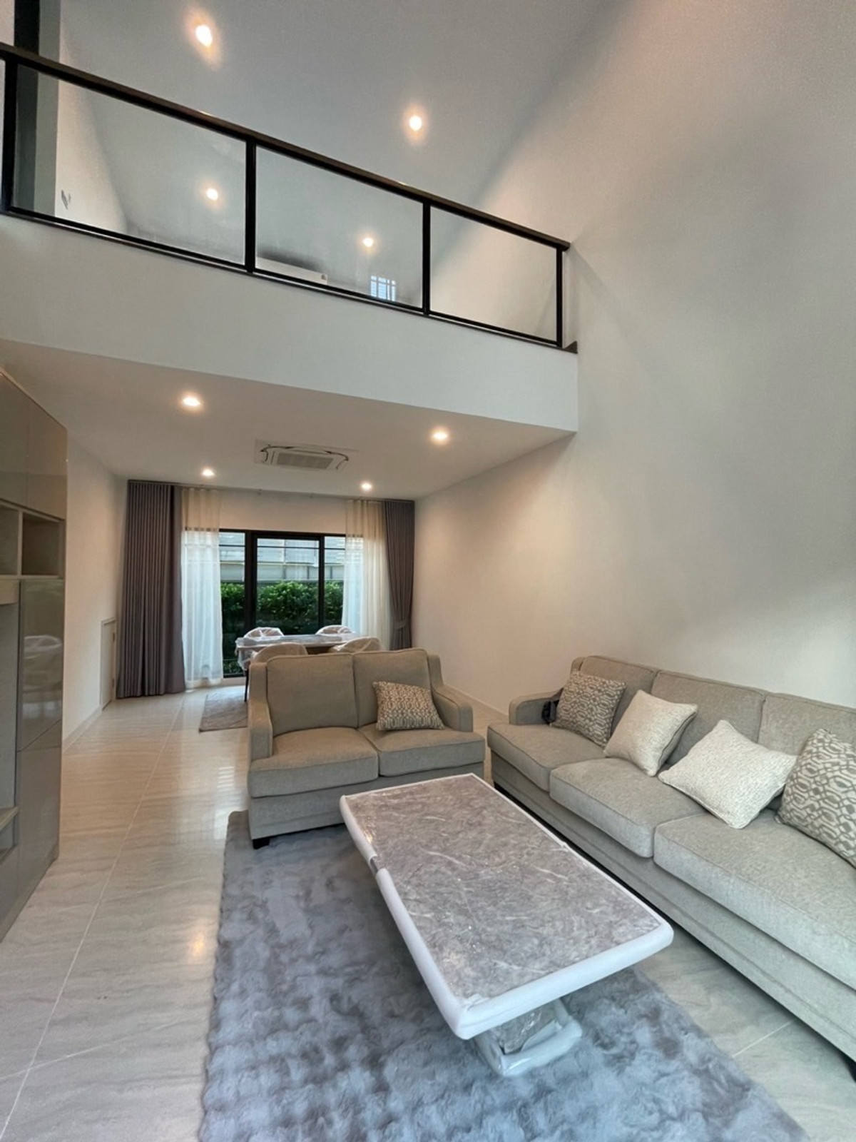 For RentTownhomeKasetsart, Ratchayothin : Single house for rent Baan Klang Muang Classe Ratchayothin (ClasseRatchayothin), new house, never lived in.