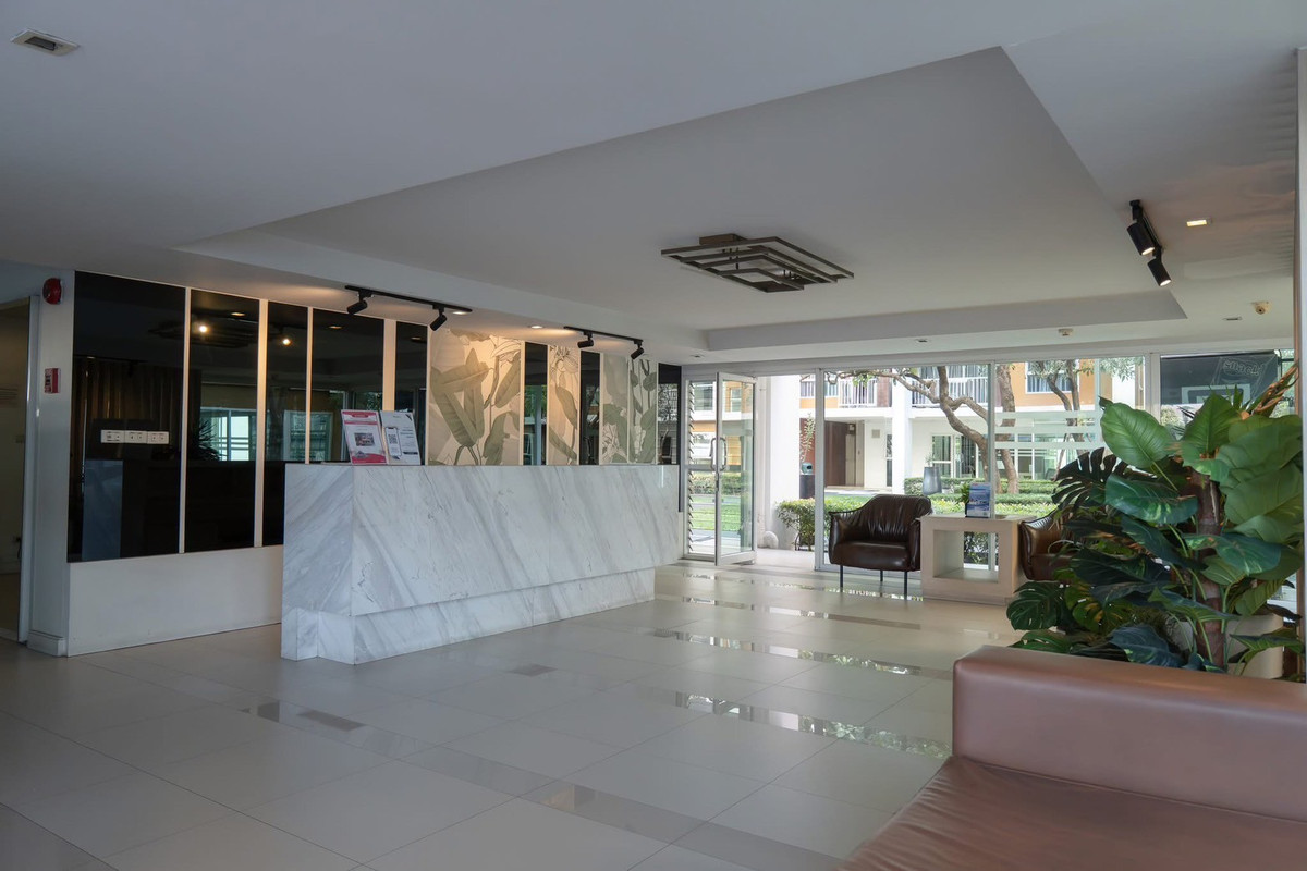 ขายคอนโดเลียบทางด่วนรามอินทรา : 𝟐 ห้องนอน ✨ รามอินทรา MRT วัชรพล สวย ครบ พร้อมเข้าอยู่ 