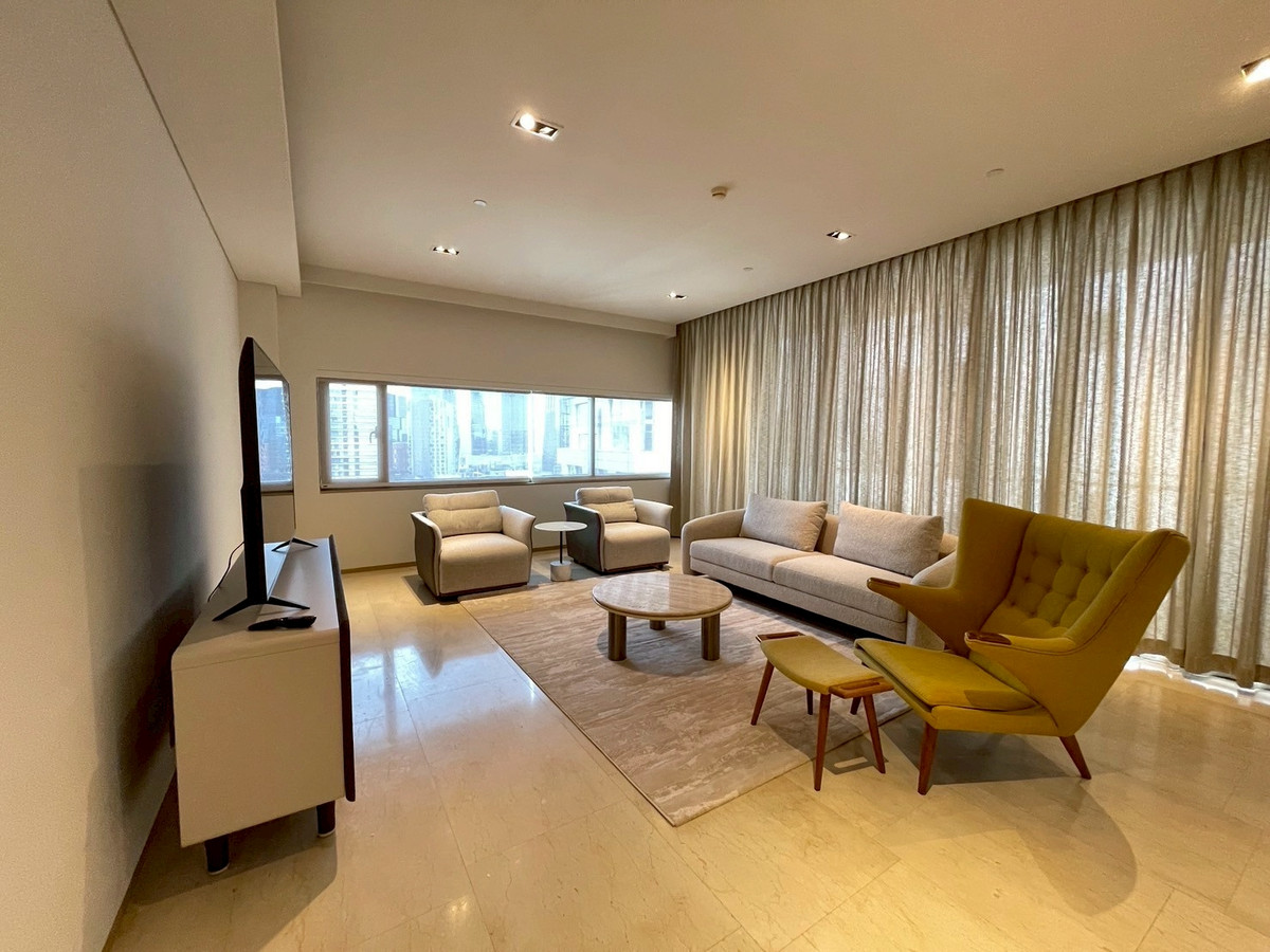 ให้เช่าคอนโดสีลม ศาลาแดง บางรัก : 3 ห้องนอน ที่ Saladaeng Residences, Contact 062-496-6454