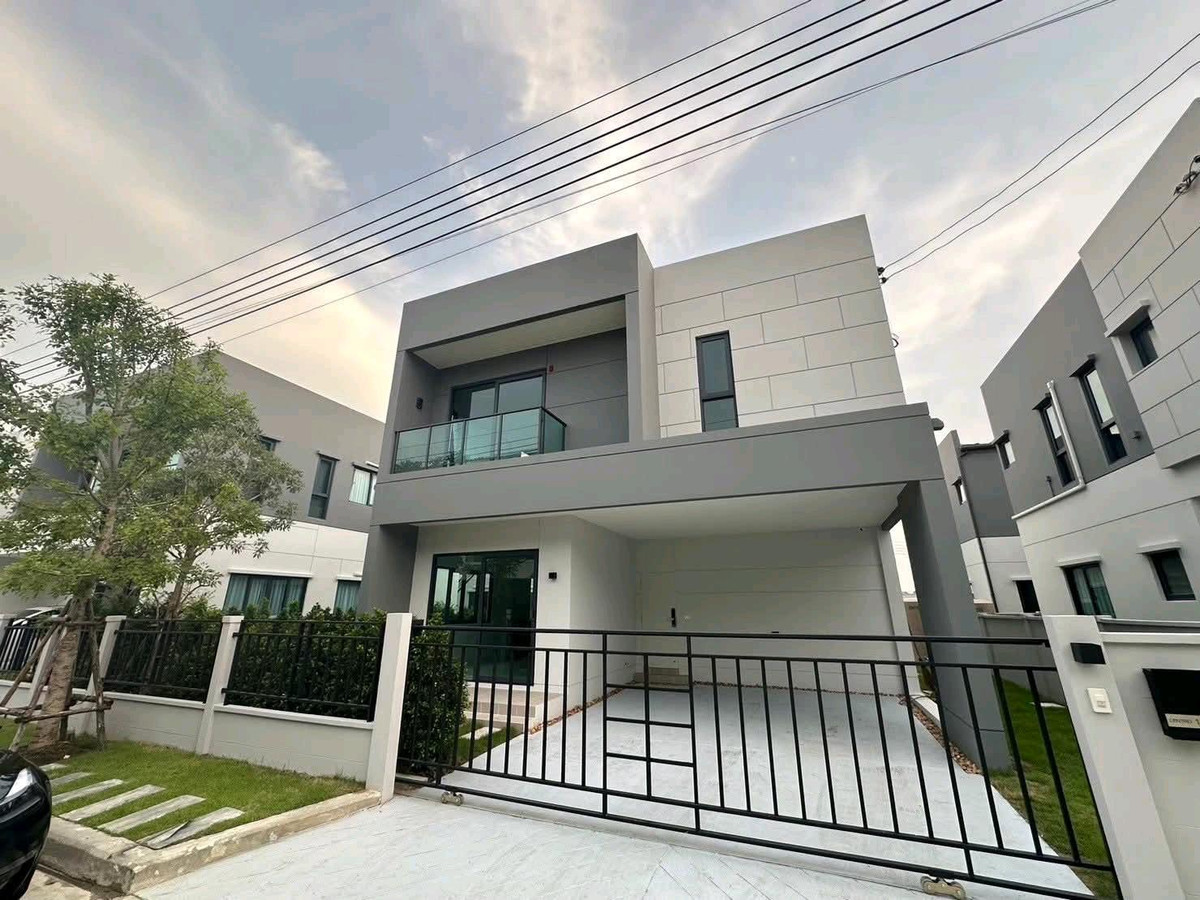 ให้เช่าบ้านบางนา แบริ่ง ลาซาล : ✨🏡 FOR RENT | CENTRO BANGNA🏡✨