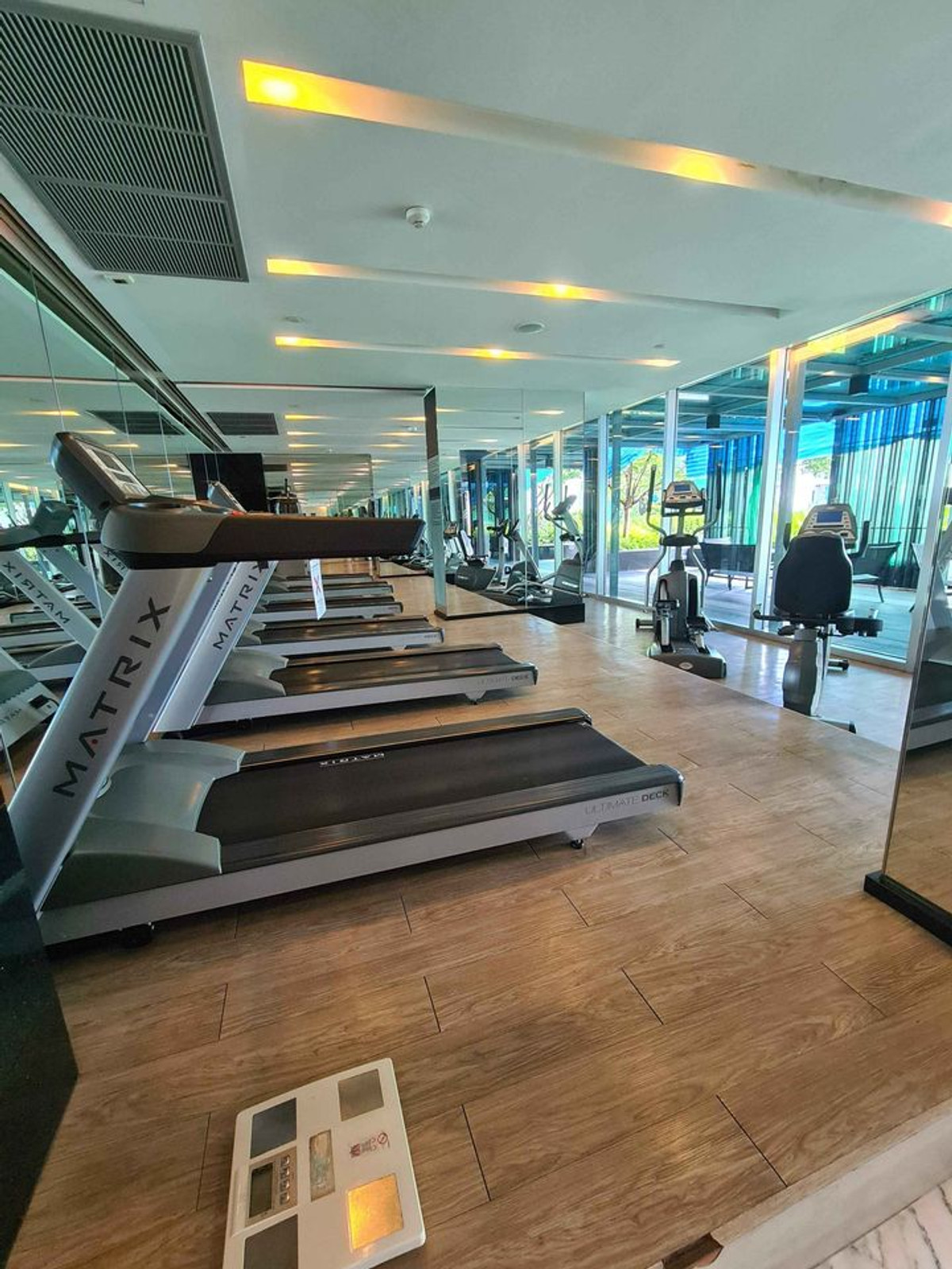 For RentCondoOnnut, Udomsuk : The Base Sukhumvit 77 fully furnished (near BTS On-nut, Big-C Onnut, Habito Mall, Bangkok Prep School Sukhumvit 77, Expressway)