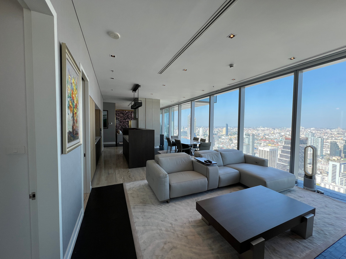 CondoSathorn, Narathiwat : 🏆✨ 4-Bedroom Penthouse at The Ritz-Carlton Residences Bangkok – 400,000 THB/month 🌆🔥