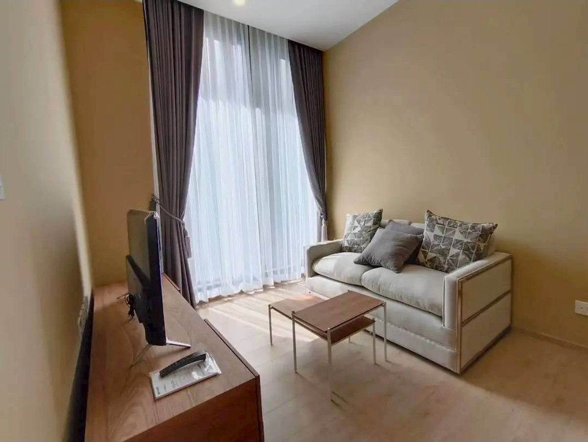 ให้เช่าคอนโดสุขุมวิท อโศก ทองหล่อ : ✅ NB19117 ✅ Line : @p2nproperty