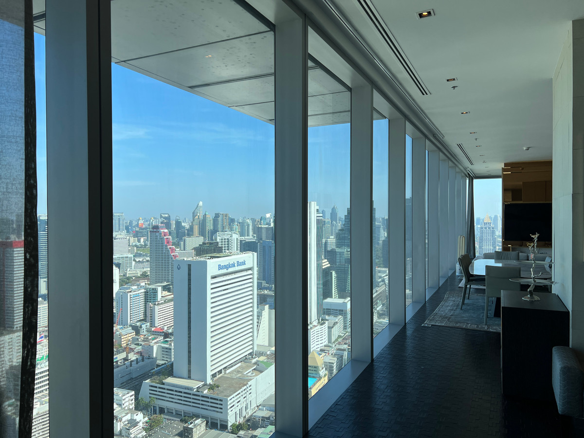 CondoSathorn, Narathiwat : 🏆✨ 4-Bedroom Penthouse at The Ritz-Carlton Residences Bangkok – 400,000 THB/month 🌆🔥