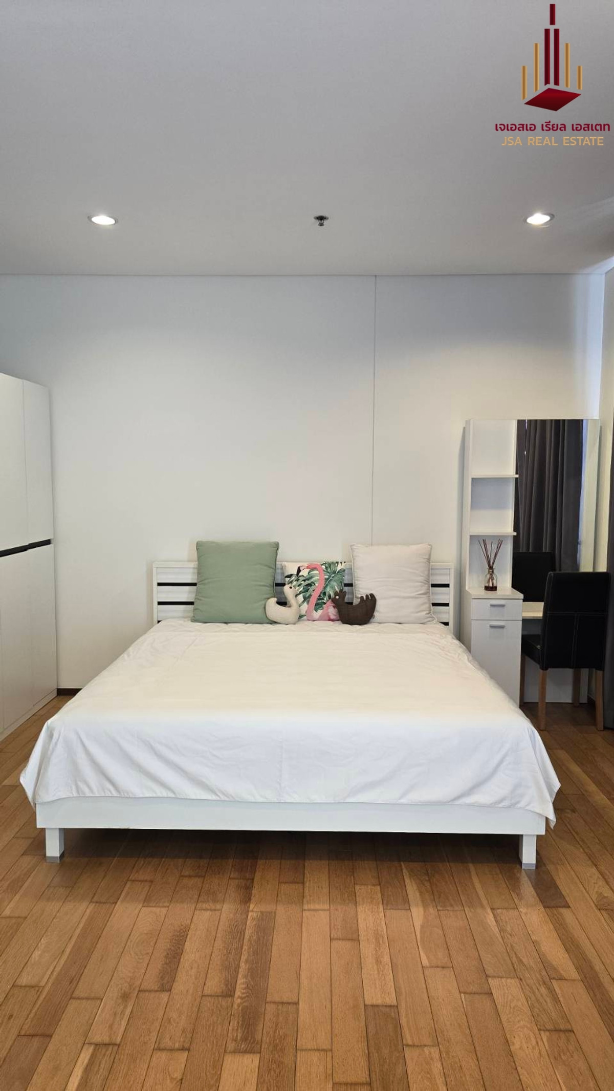 ให้เช่าคอนโดวงเวียนใหญ่ เจริญนคร : ✨ For Rent: Villa Sathorn Condo ✨  💰 Only 15,000 THB/month