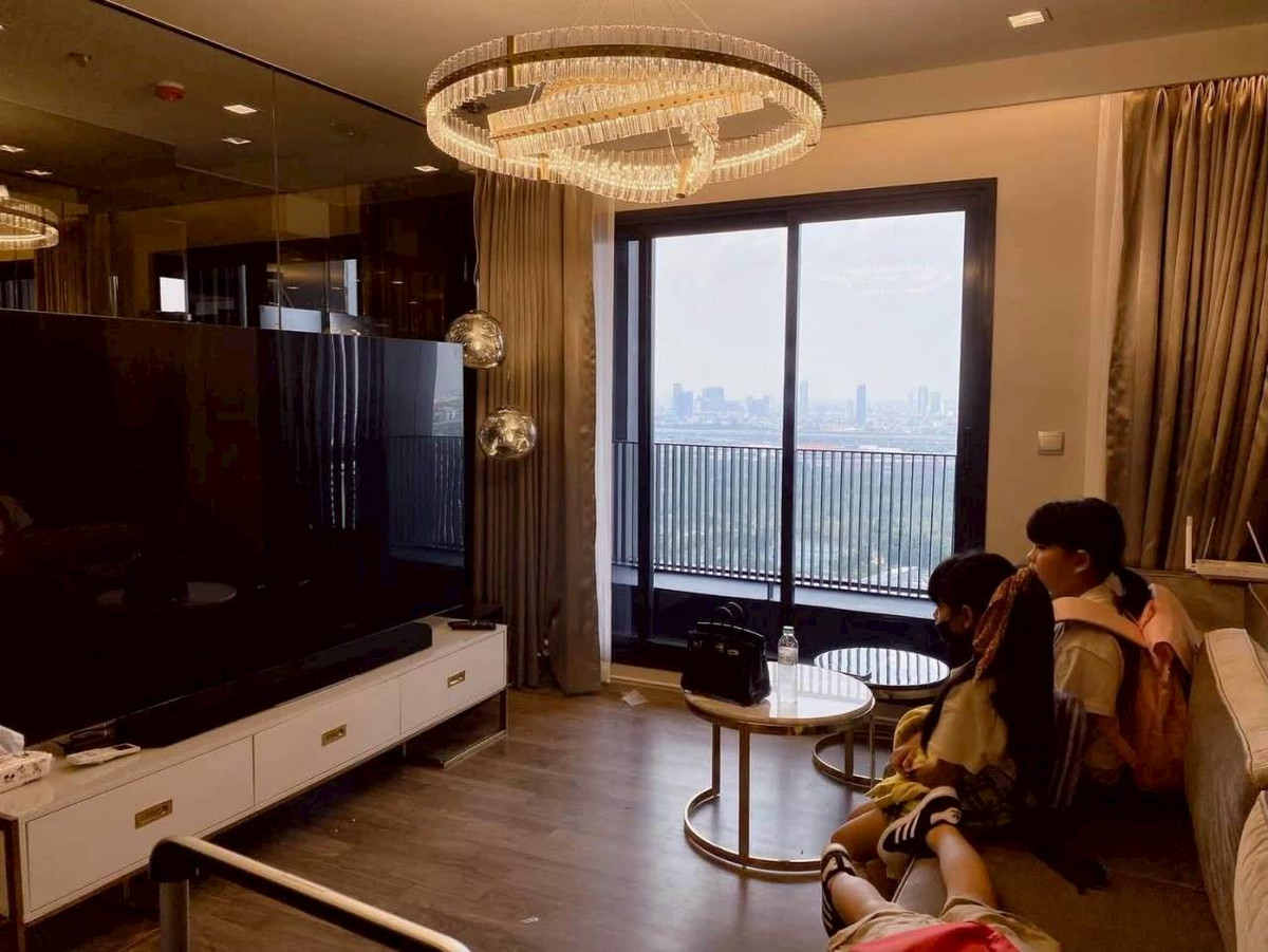 ให้เช่าคอนโดลาดพร้าว เซ็นทรัลลาดพร้าว : ✅ LVY128 ✅ Line : @p2nproperty