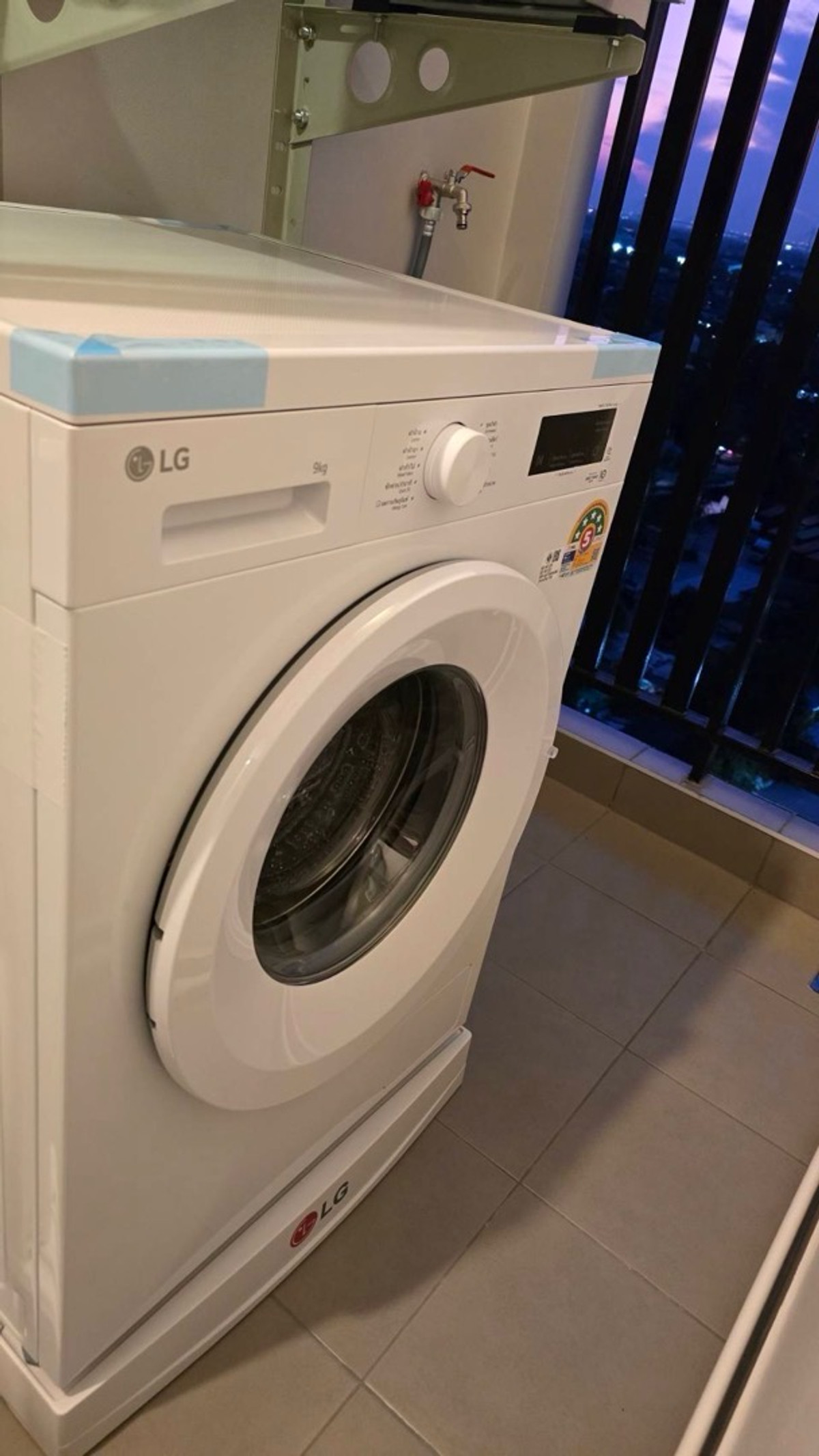 ให้เช่าคอนโดบางนา แบริ่ง ลาซาล : ใหม่🌈ห้องมุมRegent Home Bangna (รีเจ้นท์โฮม บางนา) ใกล้BTS🚝บางนาเพียง350เมตร ตึก🅱️ชั้น15(28 ตร.ม.) 1ห้องนอน เฟอร์นิเจอร์+เครื่องใช่ไฟฟ้าครบ(มีเครื่องซักผ้าฝาหน้า+ประตูDigital)