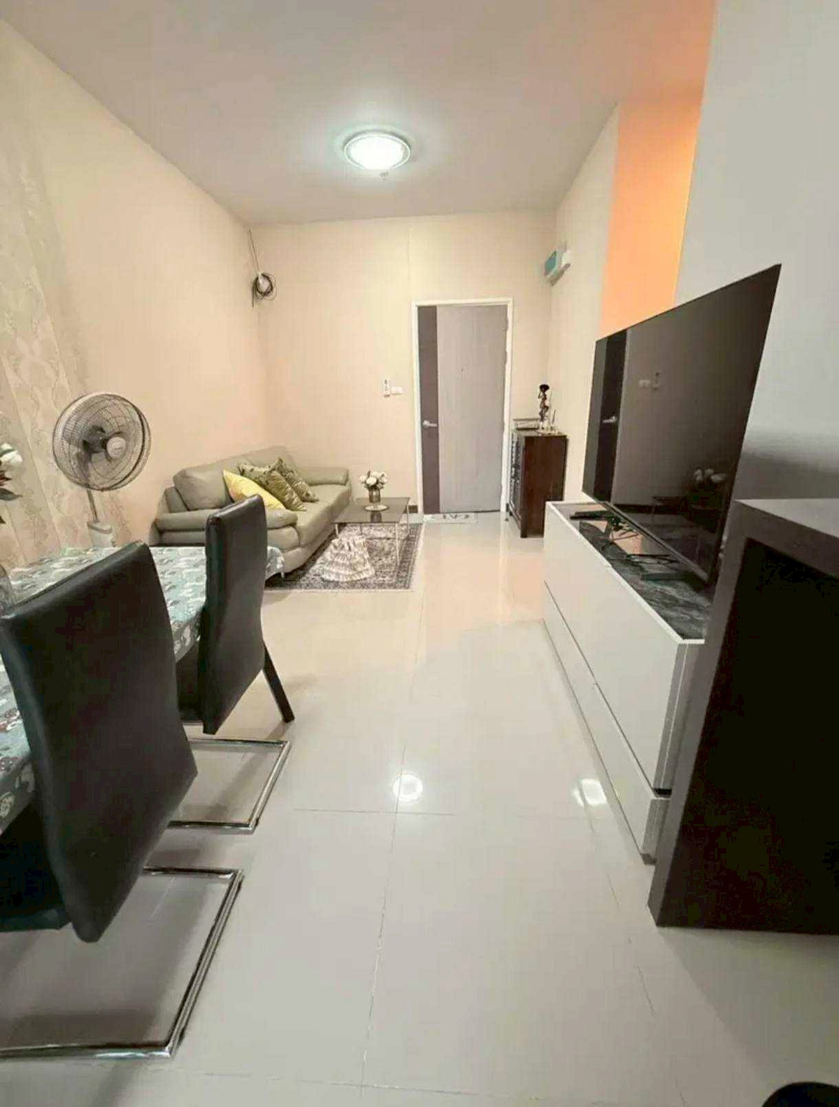 For RentCondoChiang Mai : Condo in the heart of the city For rent 22,000 baht per month, near Central Festival No.6C466