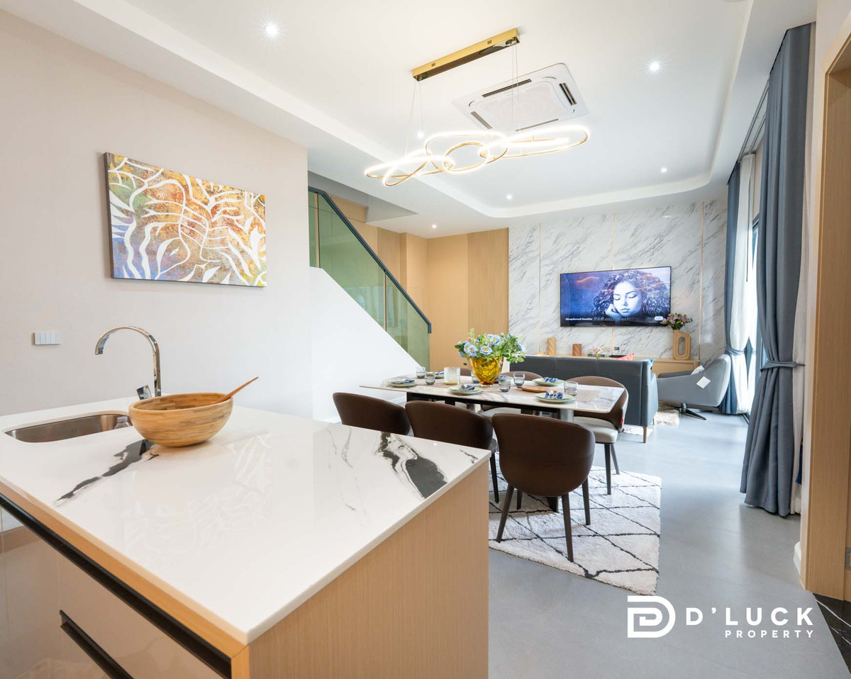 ขายพัทยา บางแสน ชลบุรี สัตหีบ : ขายบ้านพูลวิลล่าพัทยา น่าลงทุน ปล่อยเช่ารายวัน