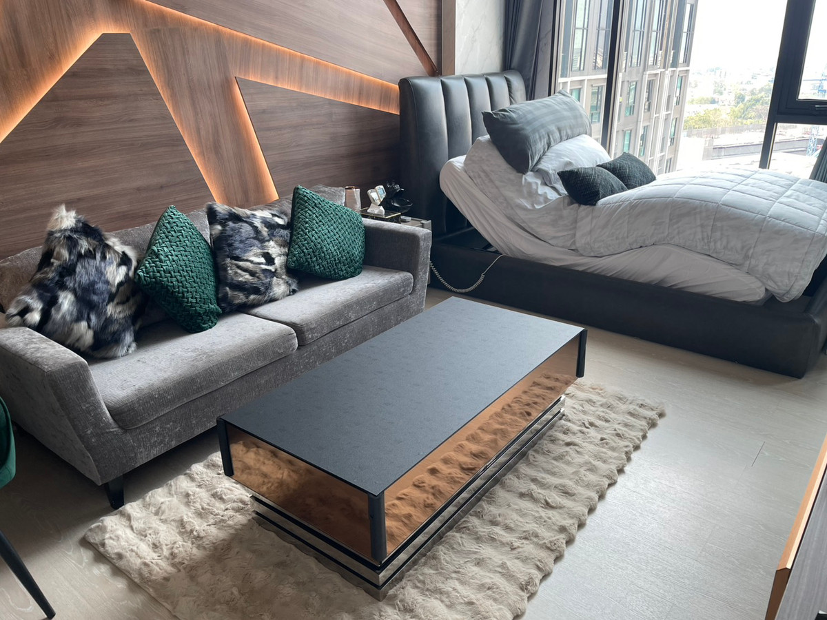 ขายคอนโดวิภาวดี ดอนเมือง หลักสี่ : ✨ พร้อมขายห้องสวย หายาก  KnightsBridge Phaholyothin–Interchange | Live–Work Luxury Duplex  