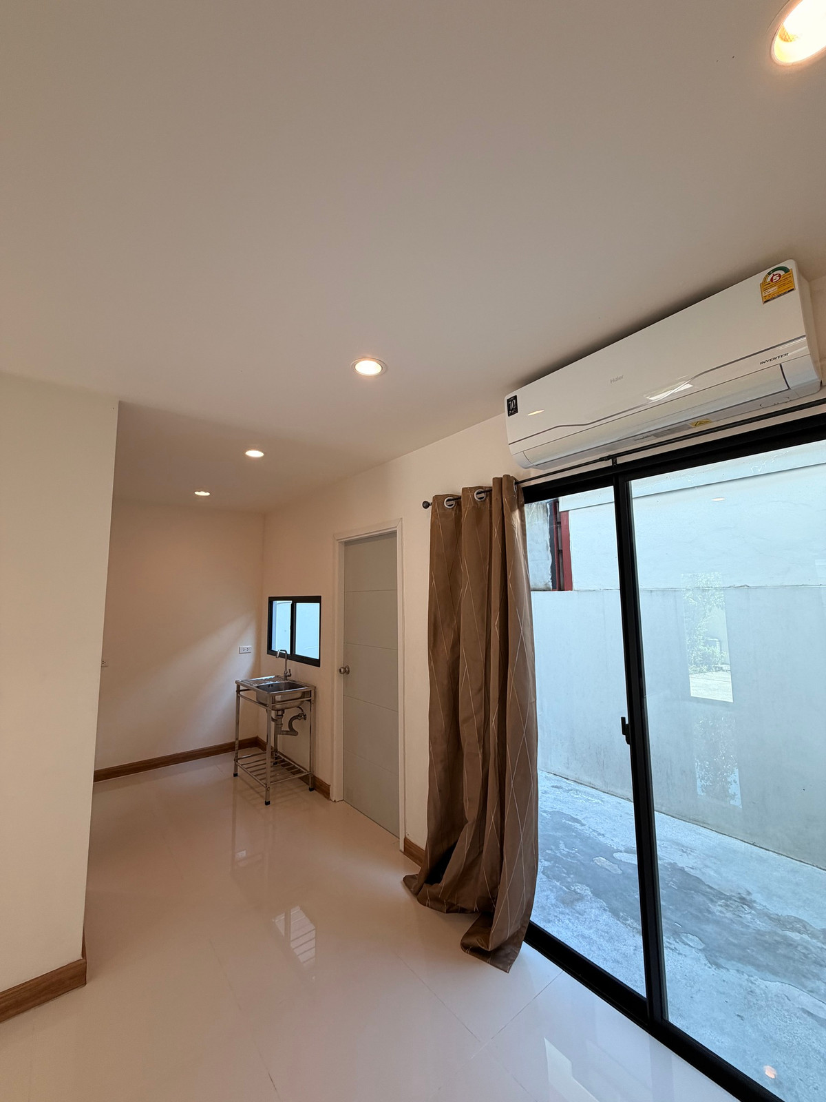 For SaleTownhomeNonthaburi, Bang Yai, Bangbuathong : Natura Trend Rattanathibet - Ratchapruek / 3 bedrooms (FOR SALE) AOM028