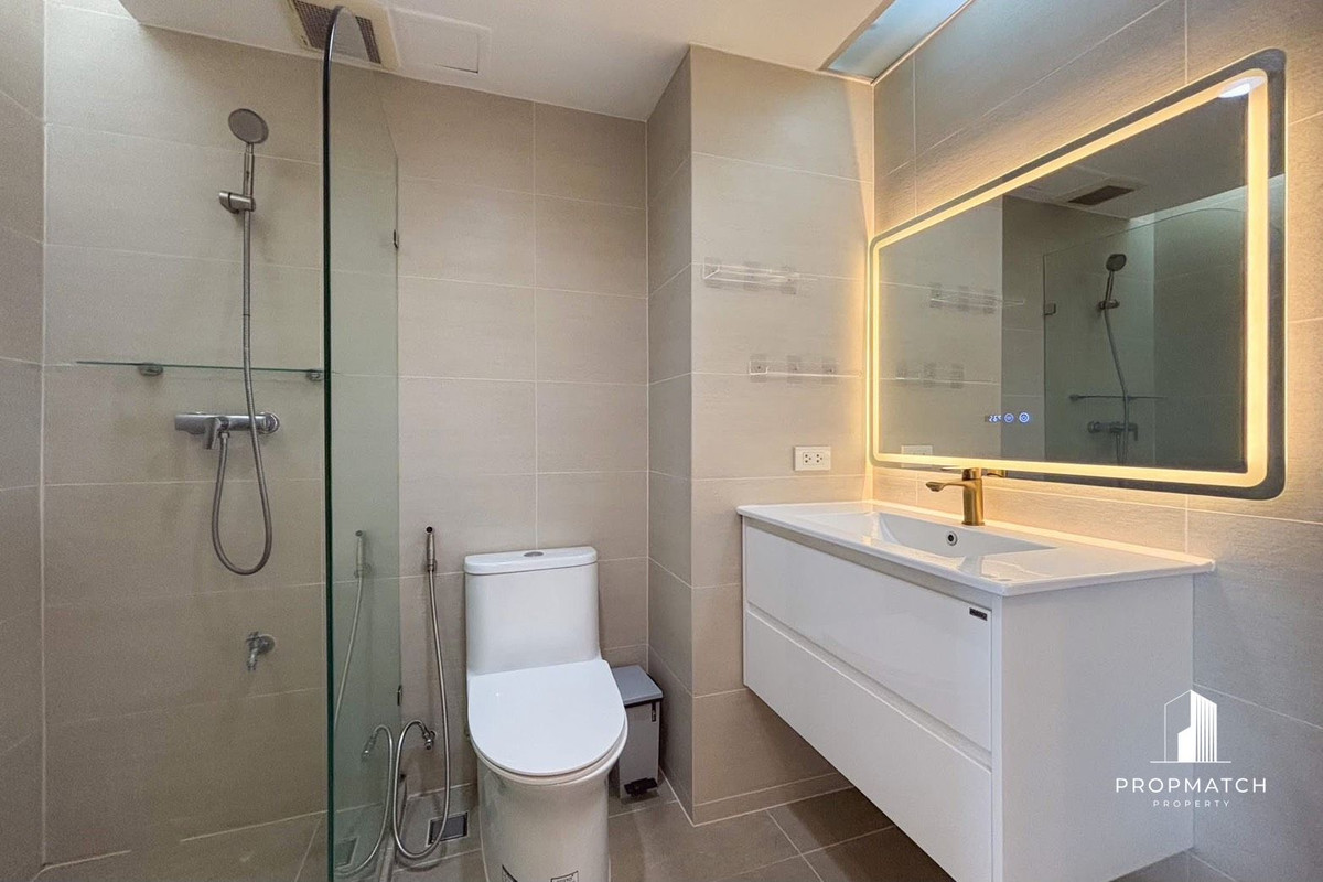 For SaleCondoSapankwai,Jatujak : Condo for sale Lumpini Place Phahol-Saphankwai Near Saphan Khwai BTS, easy to find food.