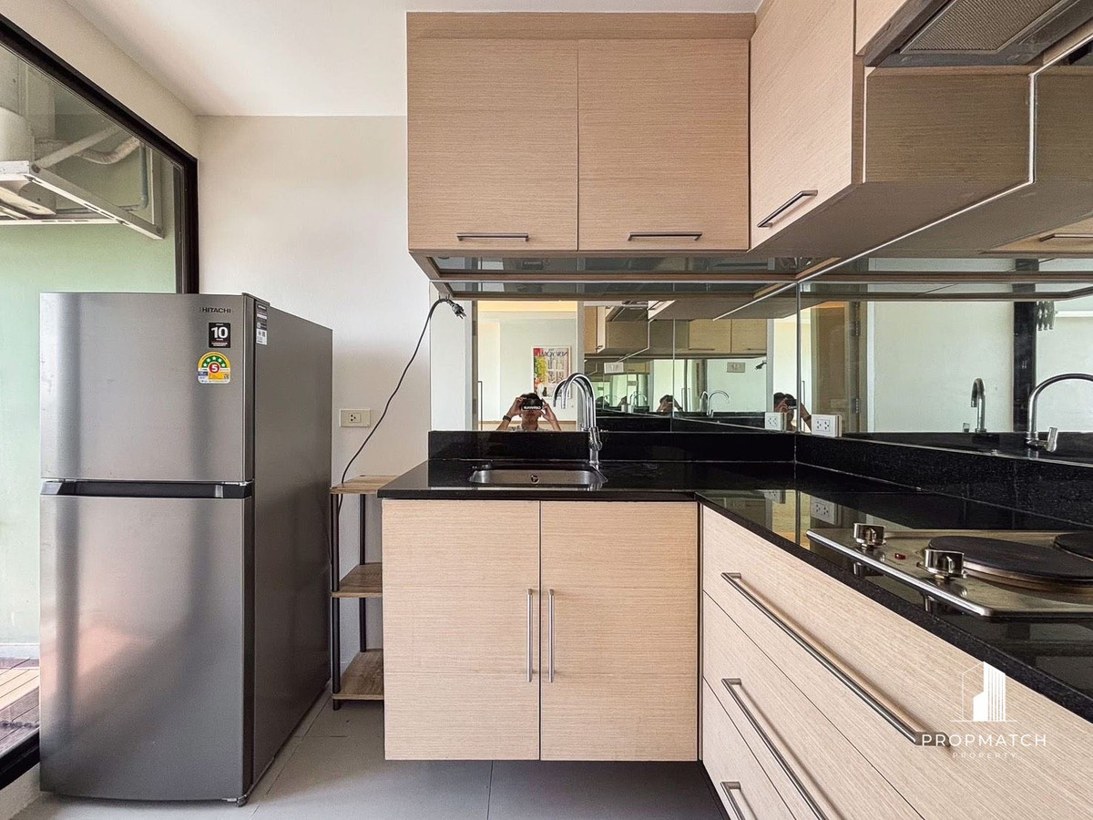 For SaleCondoSapankwai,Jatujak : Condo for sale Lumpini Place Phahol-Saphankwai Near Saphan Khwai BTS, easy to find food.