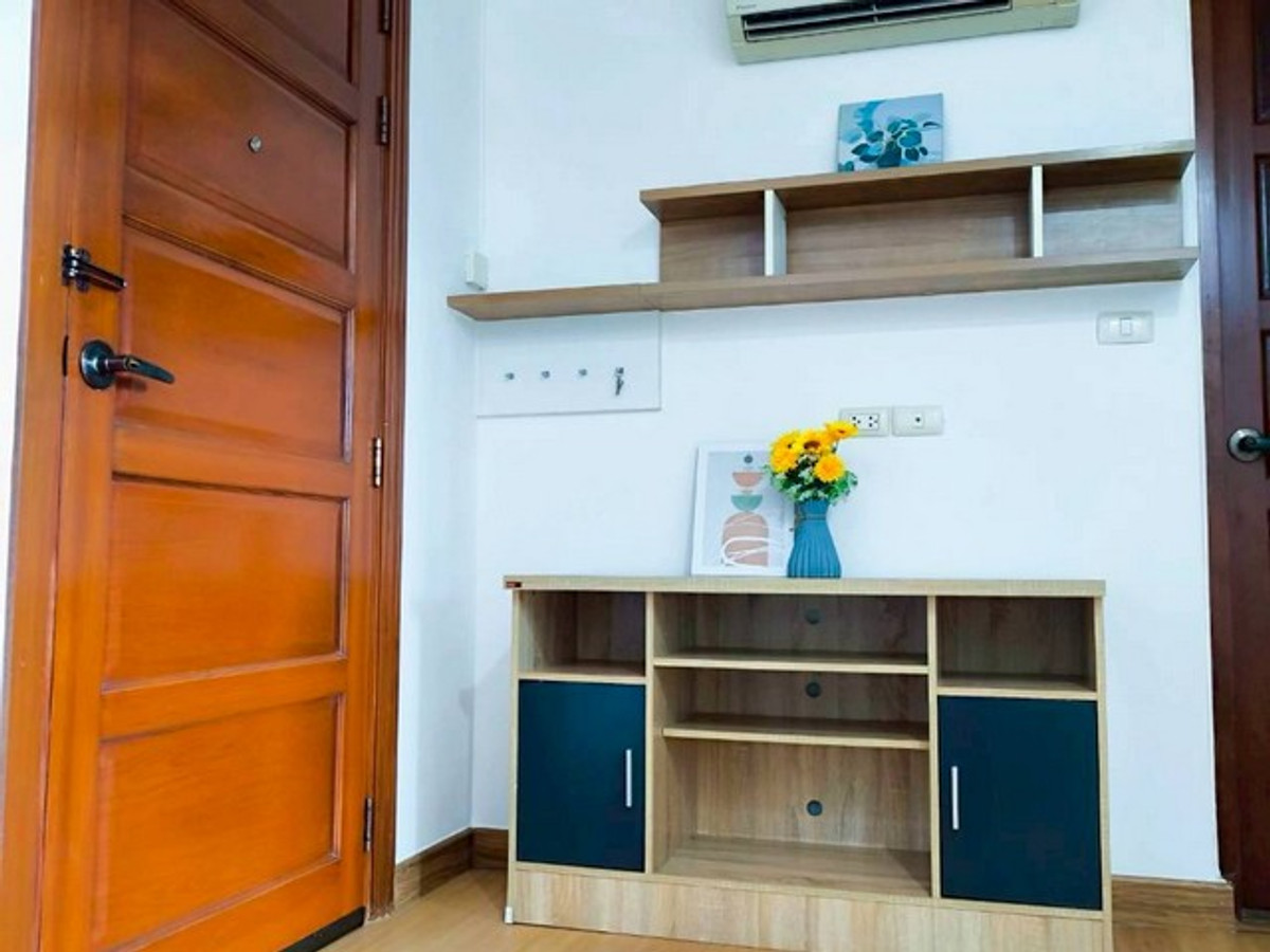 ขายคอนโดรัชดา ห้วยขวาง : YS3028 ขายห้อง เอ็มเมอรัล เรสซิเดนท์ รัชดา EMERALD RESIDENCE RATCHADA 1 นอน 1.9 ลบ