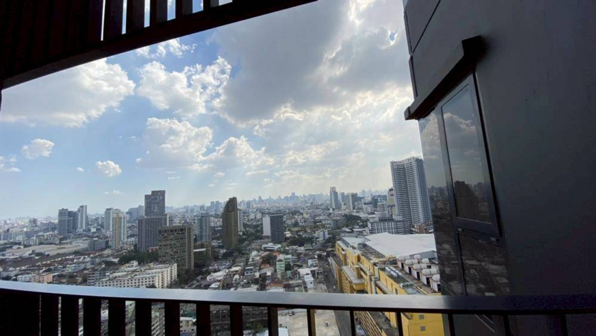 For SaleCondoLadprao, Central Ladprao : ✅ S-LVY123 ✅ Line : @p2nproperty