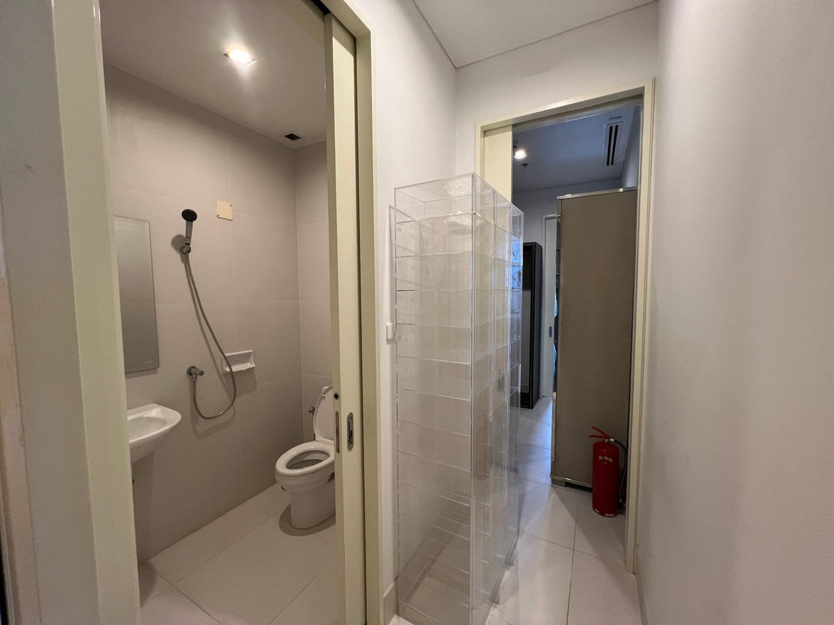 CondoSathorn, Narathiwat : 🏆✨ 4-Bedroom Penthouse at The Ritz-Carlton Residences Bangkok – 400,000 THB/month 🌆🔥