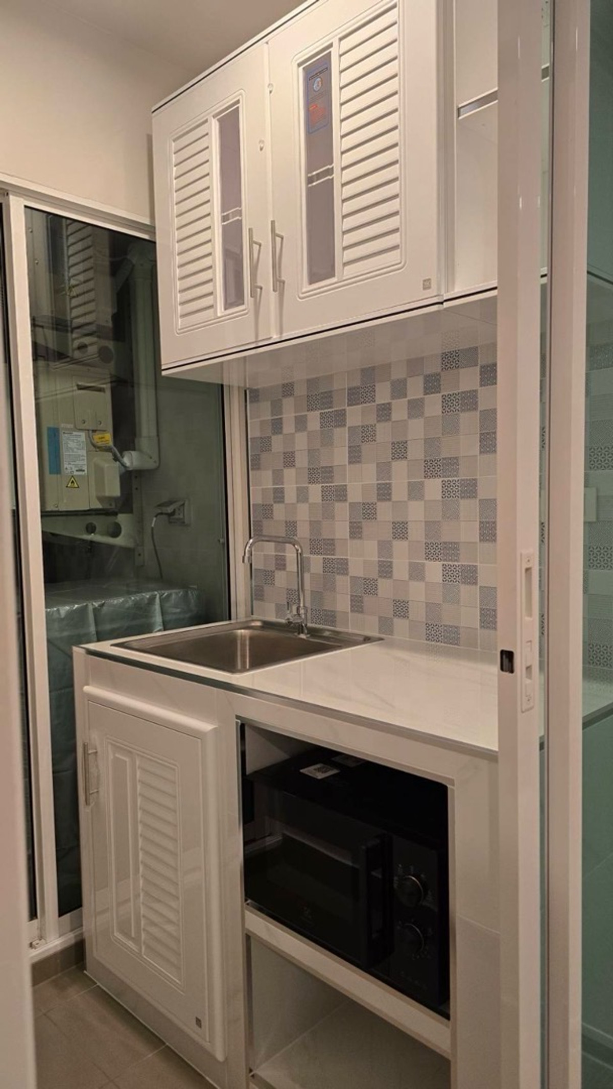 ให้เช่าคอนโดบางนา แบริ่ง ลาซาล : ใหม่🌈ห้องมุมRegent Home Bangna (รีเจ้นท์โฮม บางนา) ใกล้BTS🚝บางนาเพียง350เมตร ตึก🅱️ชั้น15(28 ตร.ม.) 1ห้องนอน เฟอร์นิเจอร์+เครื่องใช่ไฟฟ้าครบ(มีเครื่องซักผ้าฝาหน้า+ประตูDigital)