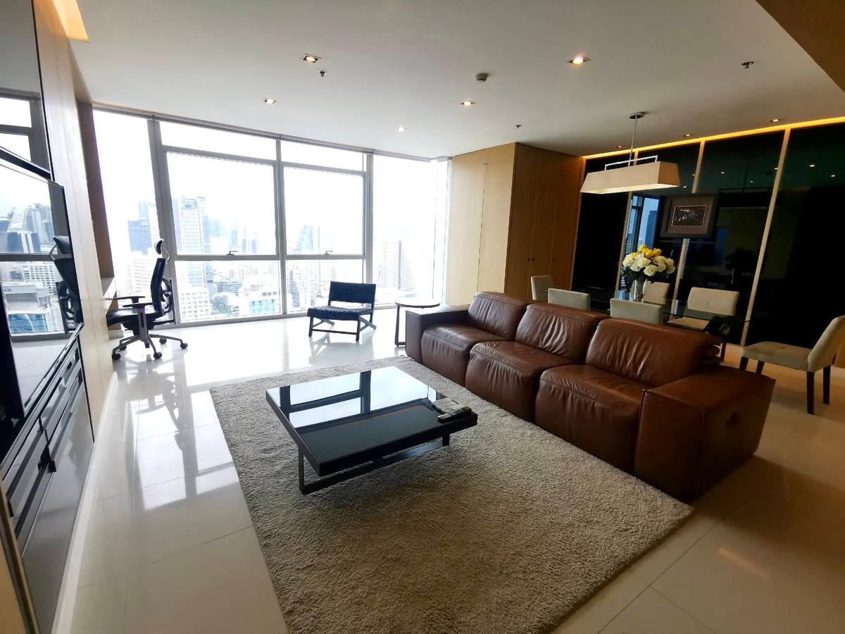 ให้เช่าคอนโดวิทยุ ชิดลม หลังสวน : Athenee Residence: 3bed 3.5bath 199sqm. 165,000/mth. Am: 0656199198