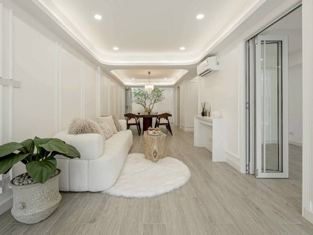 For SaleTownhomePhutthamonthon, Salaya : YS3027 Townhome for sale Artiar Pridi - Ekkamai 15.9 million baht