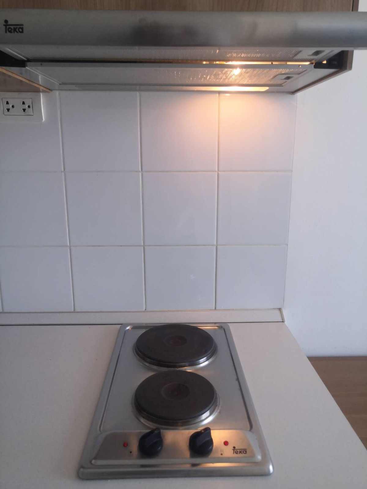 ให้เช่าคอนโดอ่อนนุช อุดมสุข : Ideo Mix 103 ห้องมุม เฟอร์ครบ พร้อมอยู่ ราคา 13000 บาท 