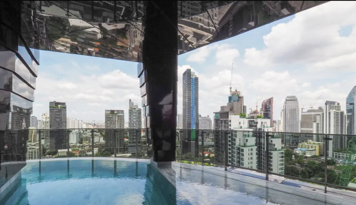 ให้เช่าคอนโดสุขุมวิท อโศก ทองหล่อ : 🔥ให้เช่าด่วน 🔥Ideo Q Sukhumvit 36 ห้องสภาพใหม่ใจกลางทองหล่อ  วิวโล่ง มีอ่างแช่น้ำ เฟอร์นิเจอร์ครบ พร้อมเข้าอยู่ ❗