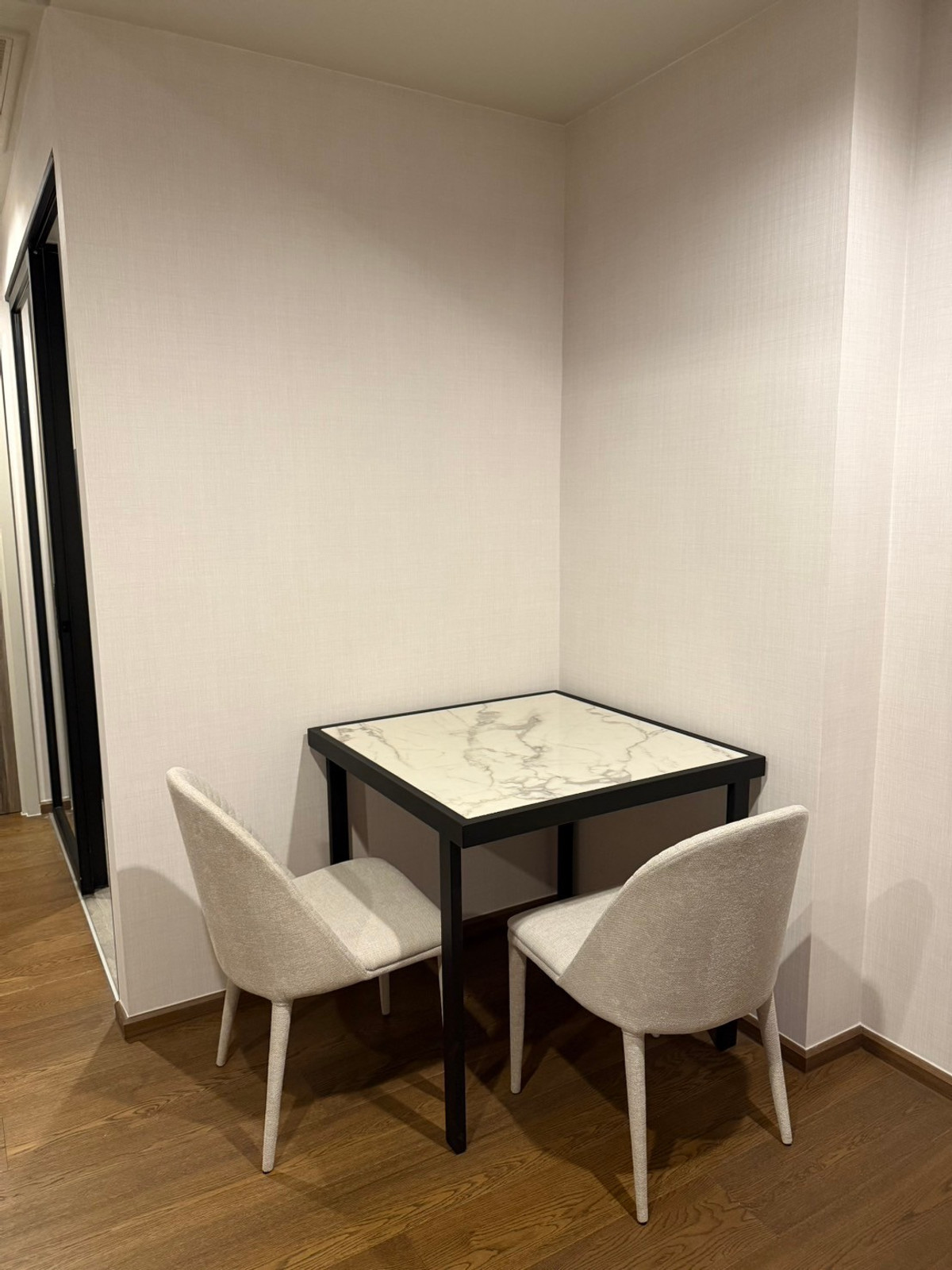 ให้เช่าคอนโดสุขุมวิท อโศก ทองหล่อ : 🔥ให้เช่าด่วน 🔥Ideo Q Sukhumvit 36 ห้องสภาพใหม่ใจกลางทองหล่อ  วิวโล่ง มีอ่างแช่น้ำ เฟอร์นิเจอร์ครบ พร้อมเข้าอยู่ ❗