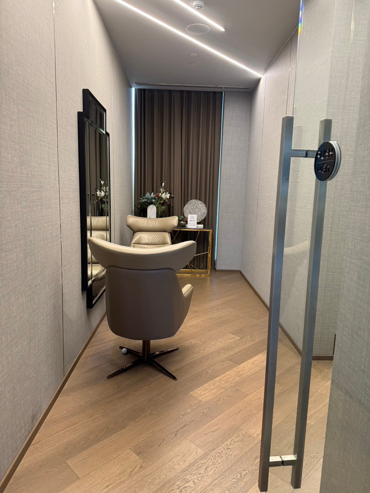 ให้เช่าคอนโดสุขุมวิท อโศก ทองหล่อ : 🔥ให้เช่าด่วน 🔥Ideo Q Sukhumvit 36 ห้องสภาพใหม่ใจกลางทองหล่อ  วิวโล่ง มีอ่างแช่น้ำ เฟอร์นิเจอร์ครบ พร้อมเข้าอยู่ ❗