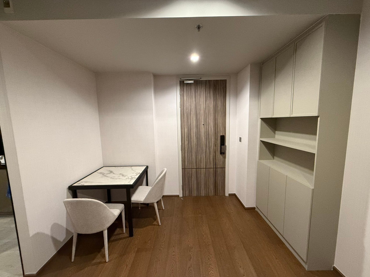 ให้เช่าคอนโดสุขุมวิท อโศก ทองหล่อ : 🔥ให้เช่าด่วน 🔥Ideo Q Sukhumvit 36 ห้องสภาพใหม่ใจกลางทองหล่อ  วิวโล่ง มีอ่างแช่น้ำ เฟอร์นิเจอร์ครบ พร้อมเข้าอยู่ ❗