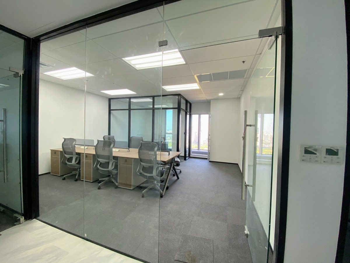 For RentOfficeRama9, Petchburi, RCA : WoKii @V One Tower 45sqm Service Office For RENT Fully Furnished Ready to Move Near MRT Phraram 9 Central Rama 9 Pra Ram 9 Hospital