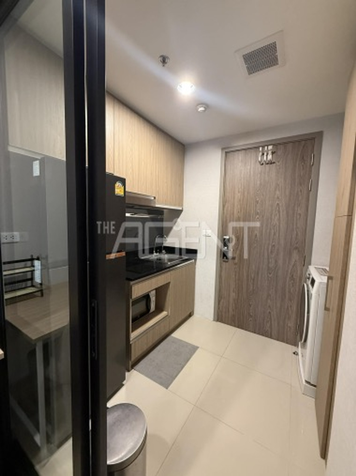ให้เช่าคอนโดบางนา แบริ่ง ลาซาล : NICHE MONO SUKHUMVIT BEARING 37 sq.m 14,000 Baht / Month