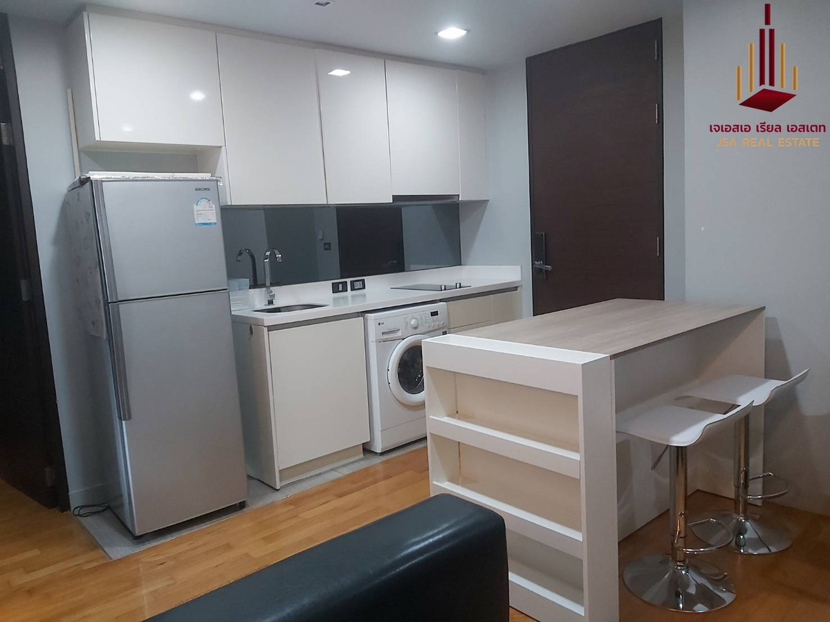 For RentCondoSilom, Saladaeng, Bangrak : ✨ For Rent: Quad Silom Condo ✨ 💰 Only 22,000 THB/month