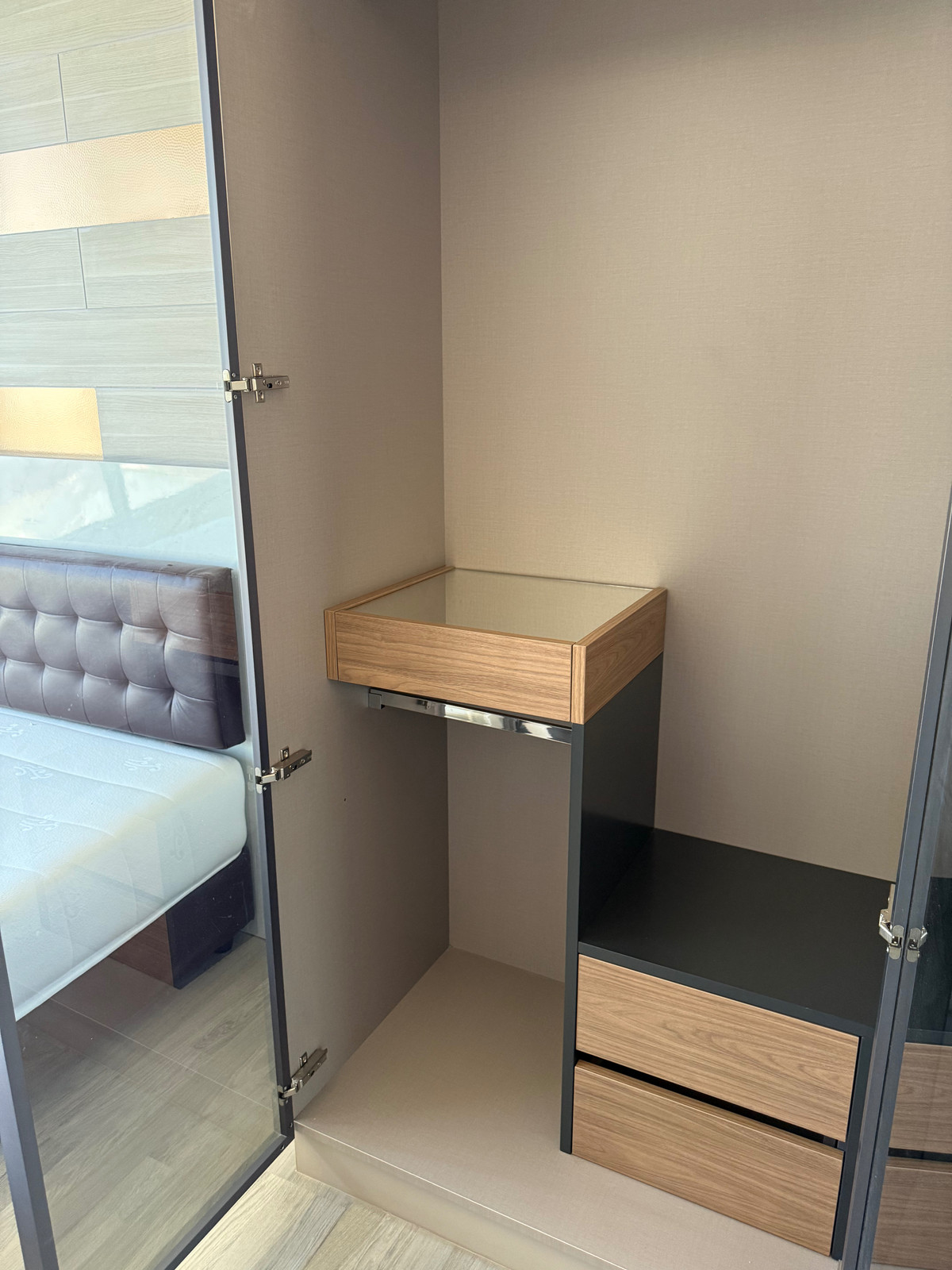 ให้เช่าคอนโดสาทร นราธิวาส : ‼️ว่างพร้อมเข้า ห้องรีโนเวทใหม่ THE ROOM SATHORN-ST.LOUIS