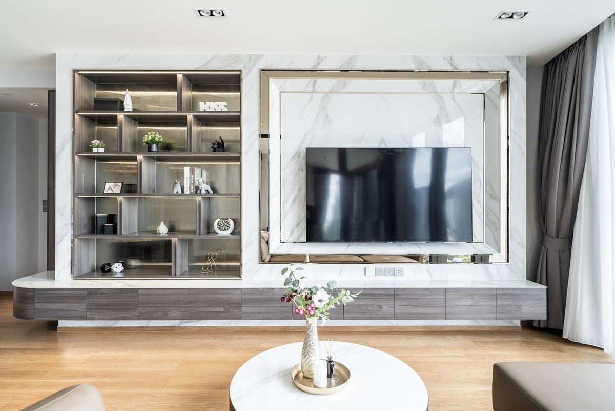 For RentCondoSukhumvit, Asoke, Thonglor : Condo BEATNIQ Sukhumvit 32, convenient travel, near BTS, there is a shuttle, beautiful room, fully furnished, ready to move in!!