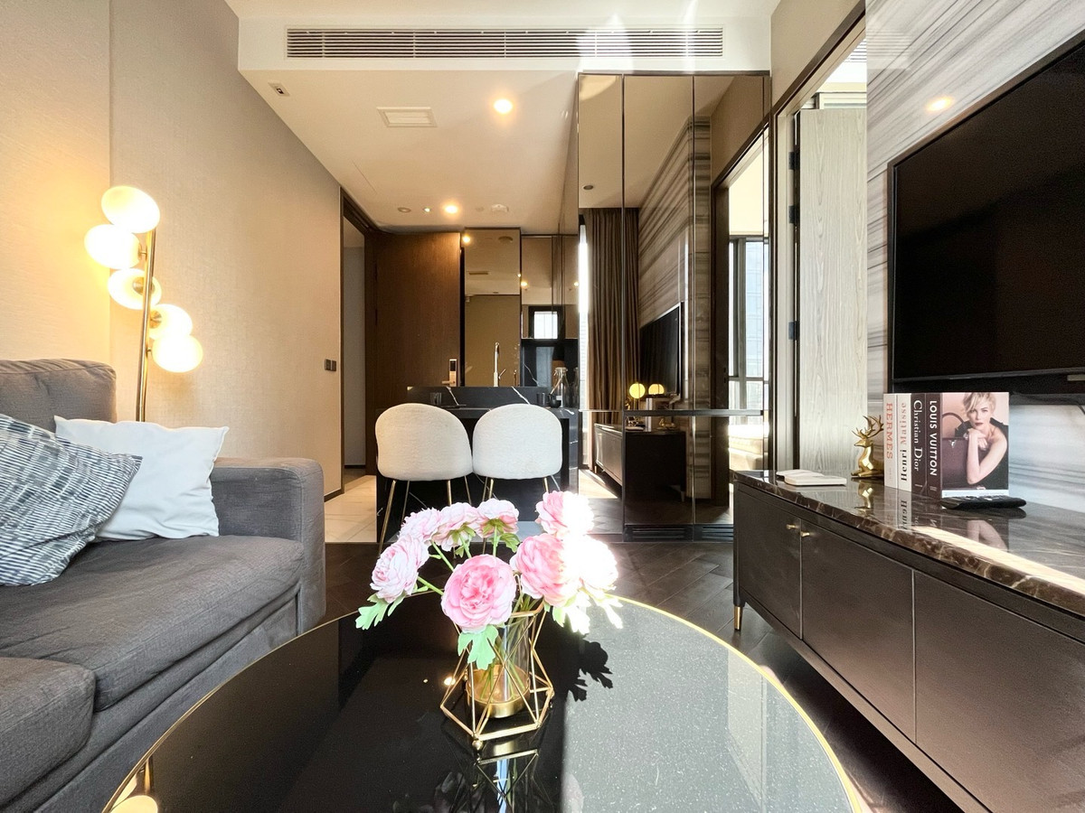 ให้เช่าคอนโดสุขุมวิท อโศก ทองหล่อ : 💎 [Rare Unit] The ESSE Sukhumvit 36 ห้องสวย ชั้นสูง วิวโล่งฝั่งทองหล่อ ติด BTS เพียง 0 เมตร!