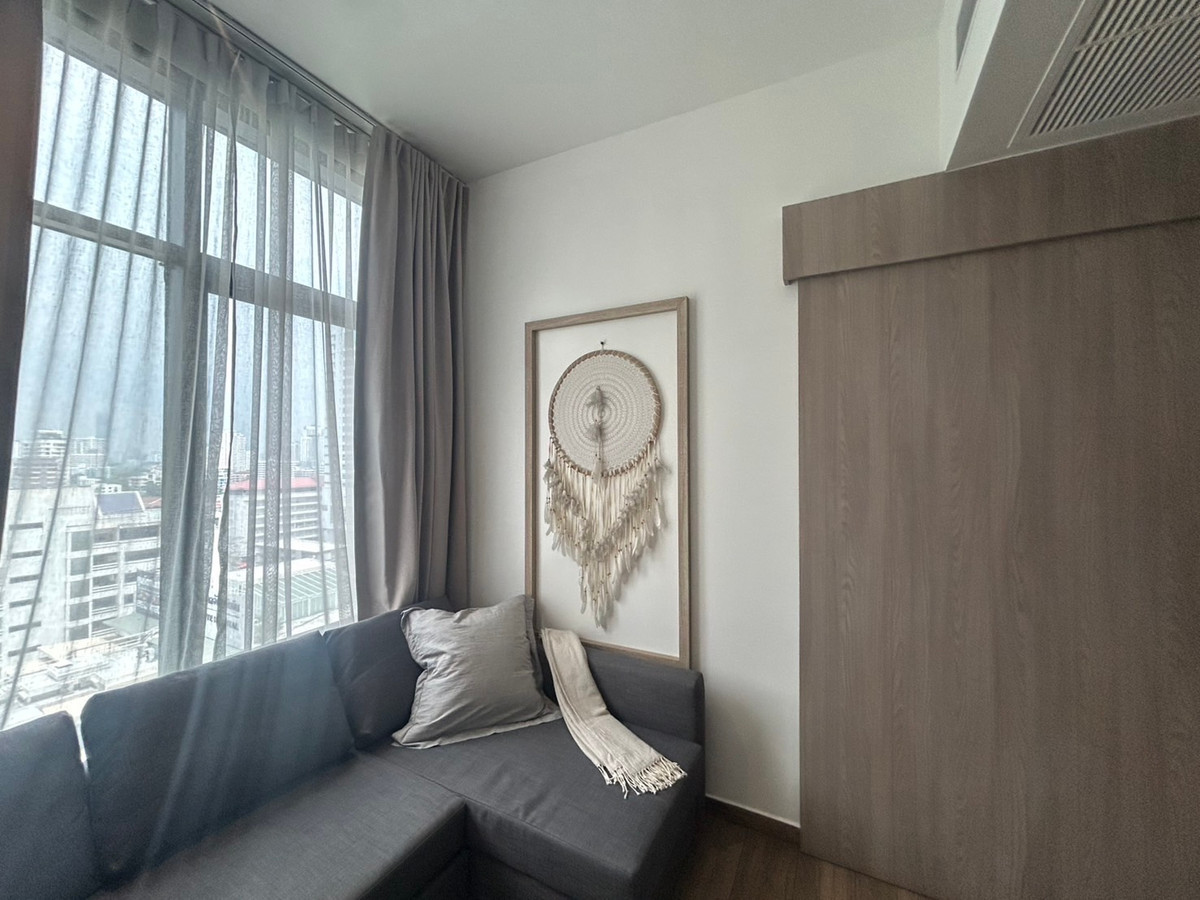 For RentCondoSukhumvit, Asoke, Thonglor : !! Beautiful room for rent, Condo The Lofts Asoke, near MRT Phetchaburi.