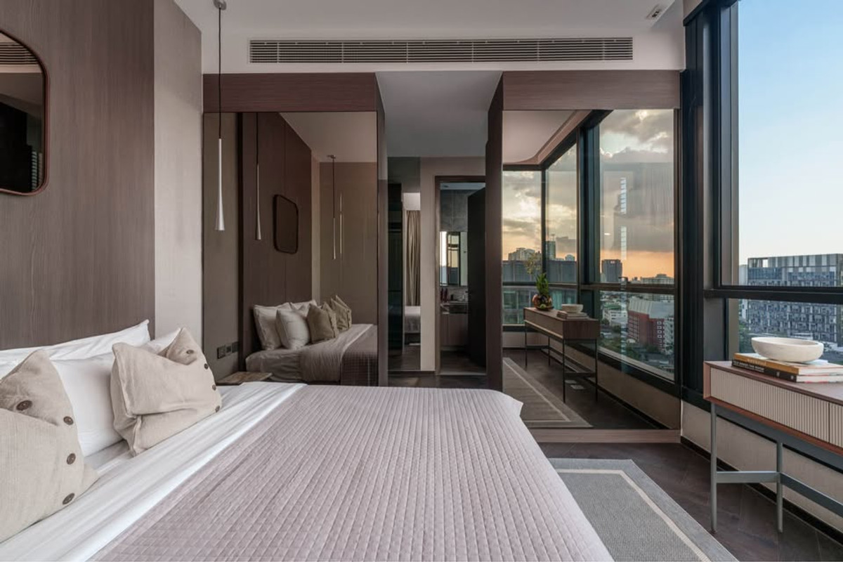 For RentCondoSukhumvit, Asoke, Thonglor : 2 bedrooms, beautiful view at The ESSE Sukhumvit 36, Contact 062-496-6454