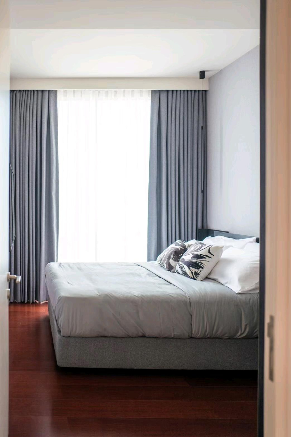 ให้เช่าคอนโดสุขุมวิท อโศก ทองหล่อ : 📌For RENT เช่า | Khun by Yoo - 2BR (80 sqm) 100,000 THB