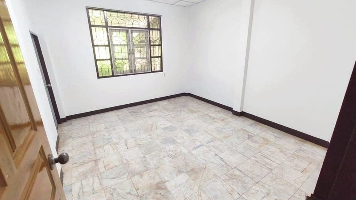 HouseNakhon Nayok : For rent, one-story house in Nakhon Nayok, near Chulachomklao Royal Military Academy (C.P.R.), vacation home style, 74 sq m., located before the waterfall, Phrommani Subdistrict, Mueang District, size 3 bedrooms, 2 bathrooms.