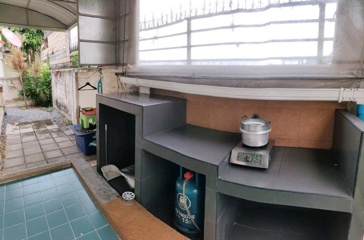 For RentHouseMin Buri, Romklao : Single house for rent, Perfect Park Suvarnabhumi, near Big C Romklao, just 4 minutes.