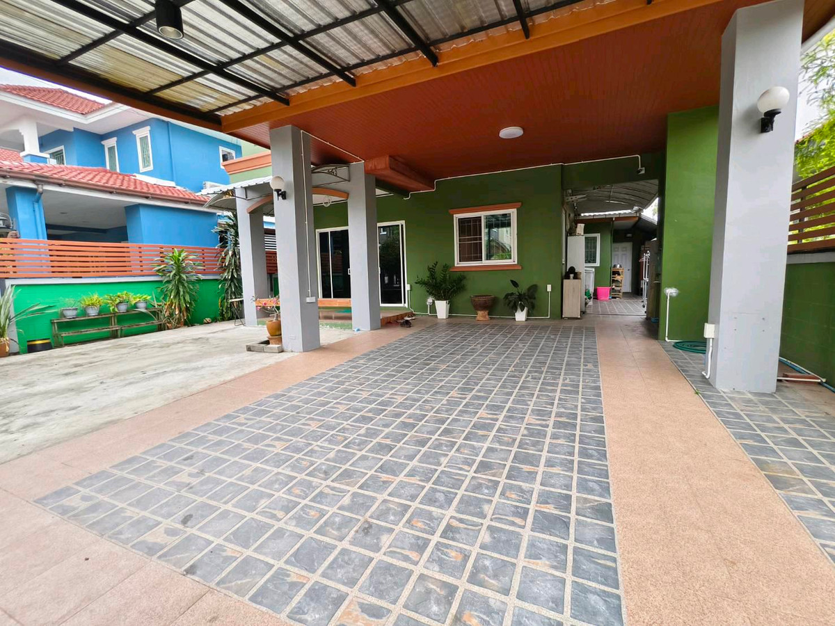 ขายบ้านมีนบุรี-ร่มเกล้า : บ้านนันททวี 4 รีสอร์ท ราคาถูกมาก 4 ห้องนอน 72.6 วา 