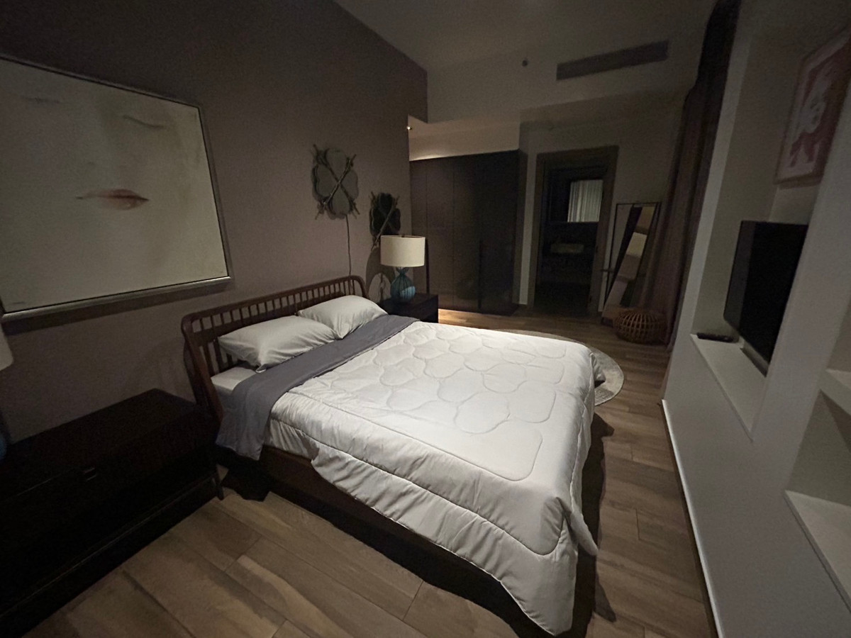 For RentCondoSukhumvit, Asoke, Thonglor : !! Beautiful room for rent, Condo The Lofts Asoke, near MRT Phetchaburi.