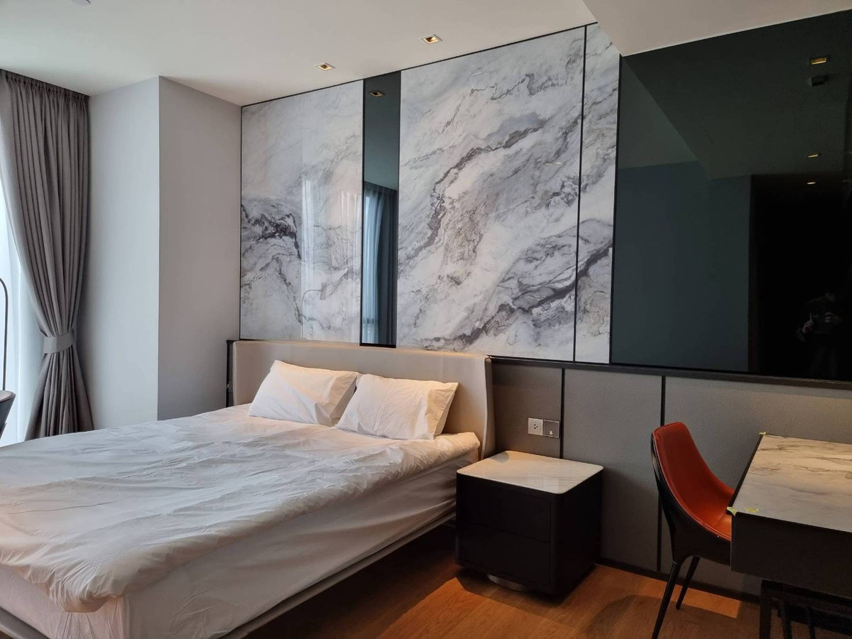 For RentCondoSukhumvit, Asoke, Thonglor : Condo BEATNIQ Sukhumvit 32, convenient travel, near BTS, there is a shuttle, beautiful room, fully furnished, ready to move in!!