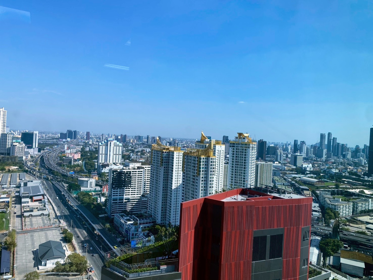For RentOfficeRama9, Petchburi, RCA : WoKii @V One Tower 45sqm Service Office For RENT Fully Furnished Ready to Move Near MRT Phraram 9 Central Rama 9 Pra Ram 9 Hospital