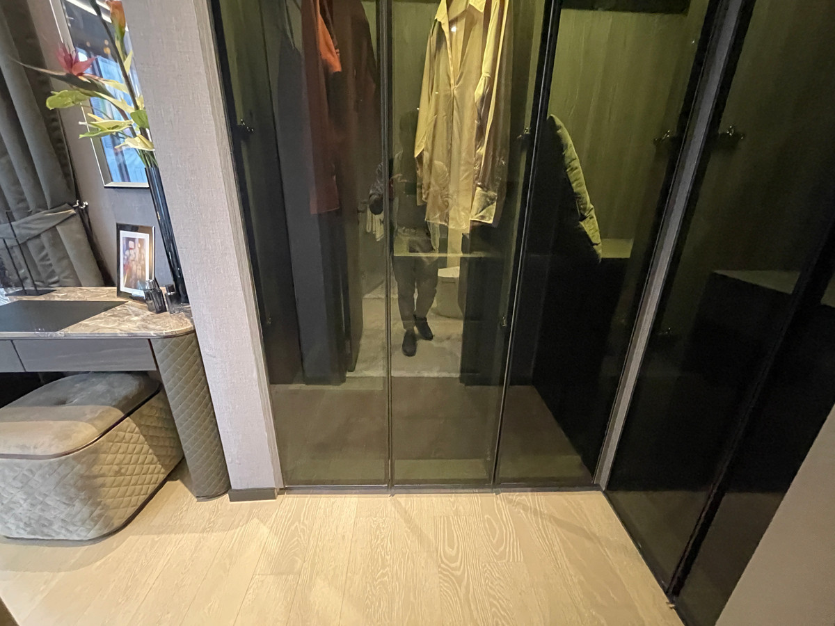 For SaleCondoSukhumvit, Asoke, Thonglor : Condo for sale, best price! Hyde Heritage Thonglor, 36th floor, beautiful view, north, panoramic city view, 3 bedrooms, fully furnished, ready to move in, usable area 136 sq m. Super Luxury Condo, next to Sukhumvit, near BTS Thonglor.