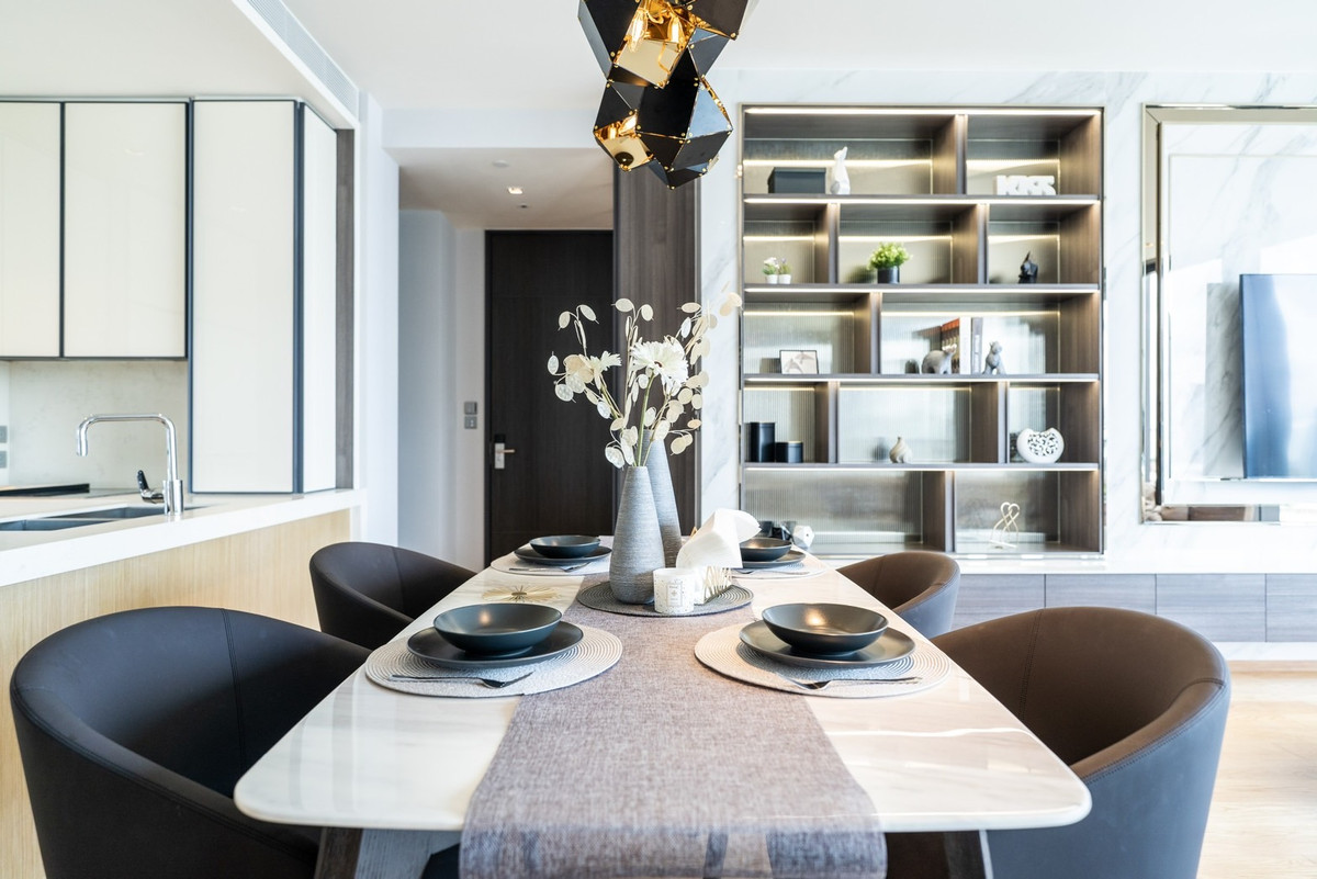 For RentCondoSukhumvit, Asoke, Thonglor : Condo BEATNIQ Sukhumvit 32, convenient travel, near BTS, there is a shuttle, beautiful room, fully furnished, ready to move in!!