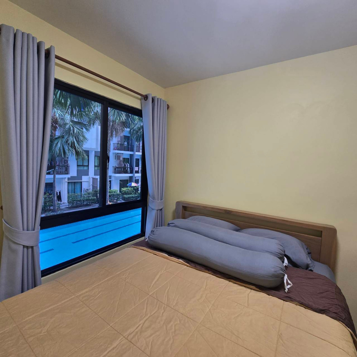 For RentCondoBangna, Bearing, Lasalle : Condo for Rent: I Condo Sukhumvit 105 Near BTS Bearing