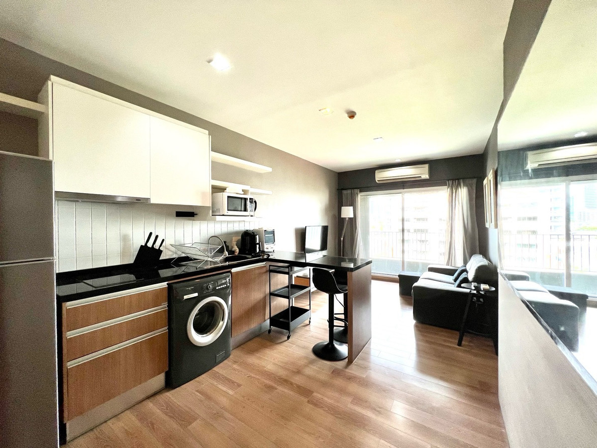 คอนโดสุขุมวิท อโศก ทองหล่อ : ขาย/เช่าด่วน คอนโด The Seed Musee ห้องมุม วิวสวย ระเบียงกว้าง ตกแต่งครบ ใกล้ BTS