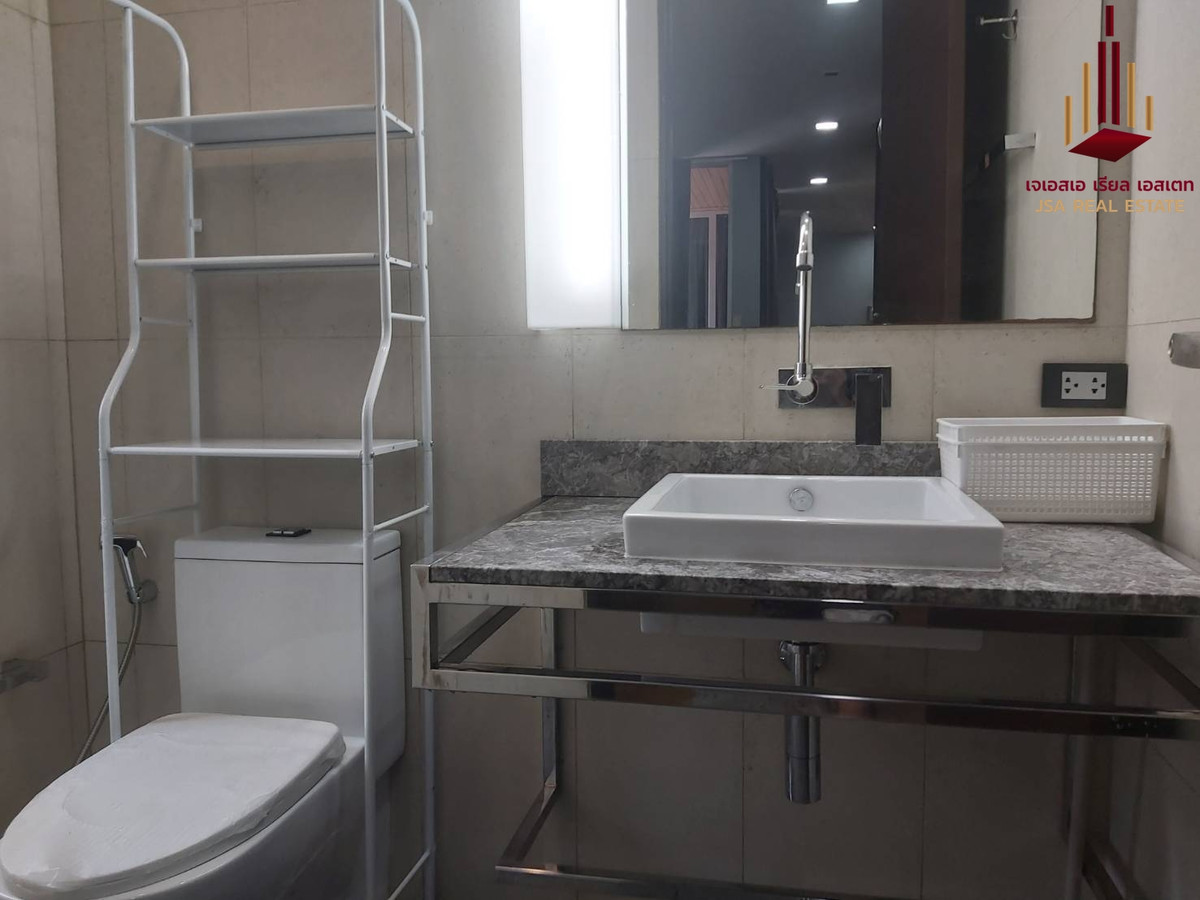 For RentCondoSilom, Saladaeng, Bangrak : ✨ For Rent: Quad Silom Condo ✨ 💰 Only 22,000 THB/month