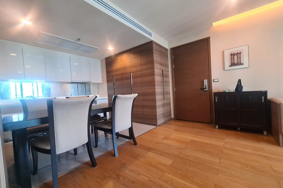 ให้เช่าคอนโดสาทร นราธิวาส : 🔥 สำหรับเช่า !! วิวมหานคร, ห้องมุม, ห้องหายาก!! 🔥 Code C20231000248..........The Address Sathorn, 1 ห้องนอน, 1 ห้องน้ำ, แต่งครบ, พร้อมเข้าอยู่📣📣